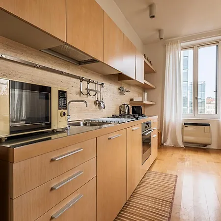 One Bedroom In Brera Appartement