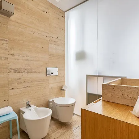 One Bedroom In Brera Appartement